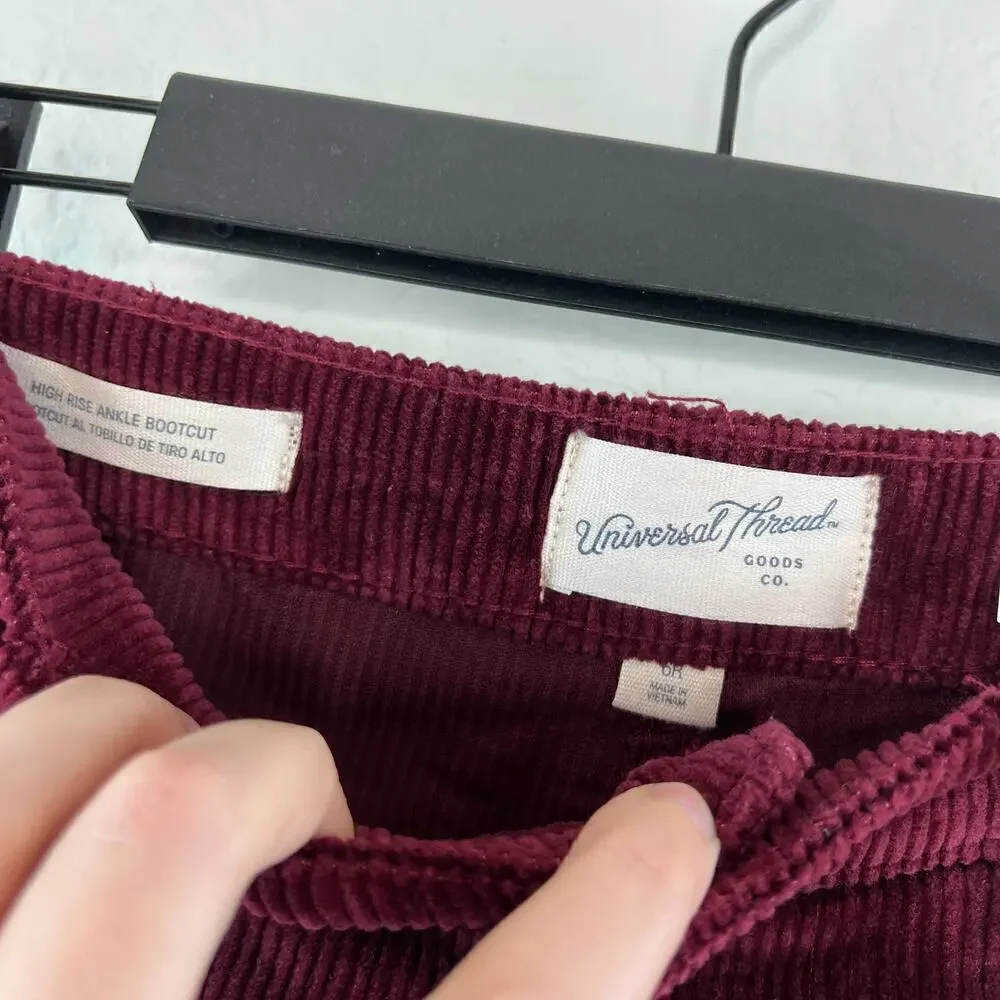 NWT Universal Thread Cherry Red High Rise Ankle Bootcut Corduroy Pants Size 6